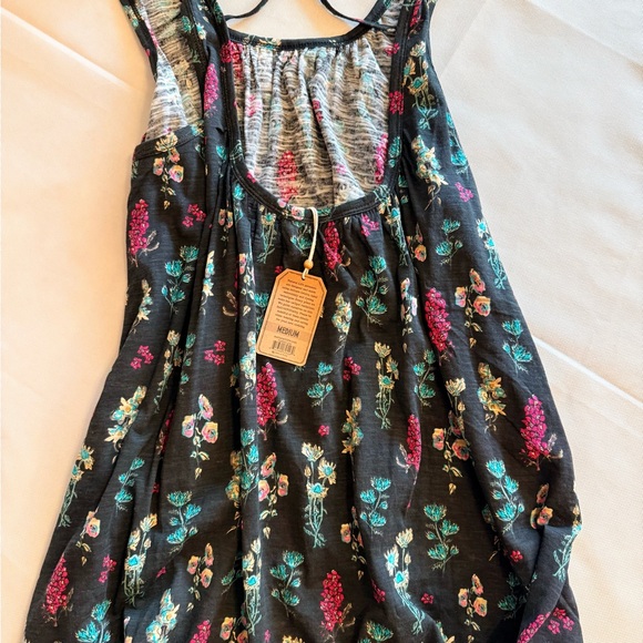 Natural Life Multicolor Floral Top - Picture 4 of 13